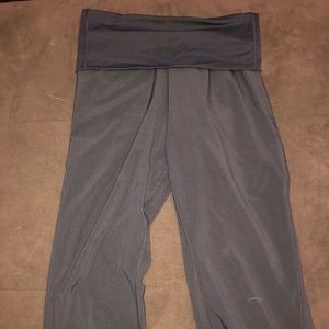 Lululemon jogger size 6